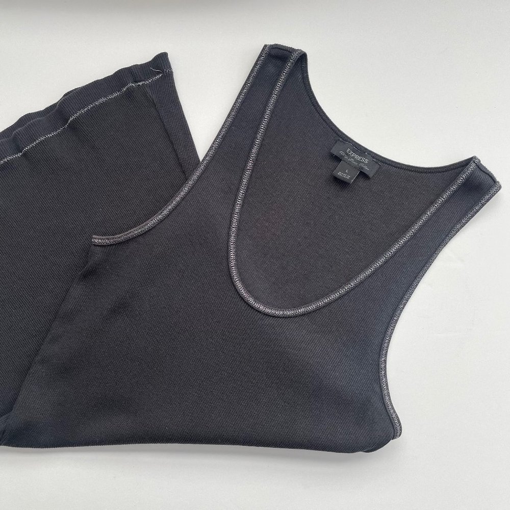 Express Ladies Ribbed L Tank Top Black w Metallic Silver Trim Stitching